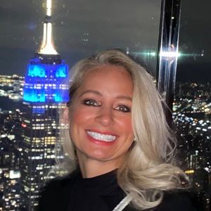 Meet your Posher, Victoria